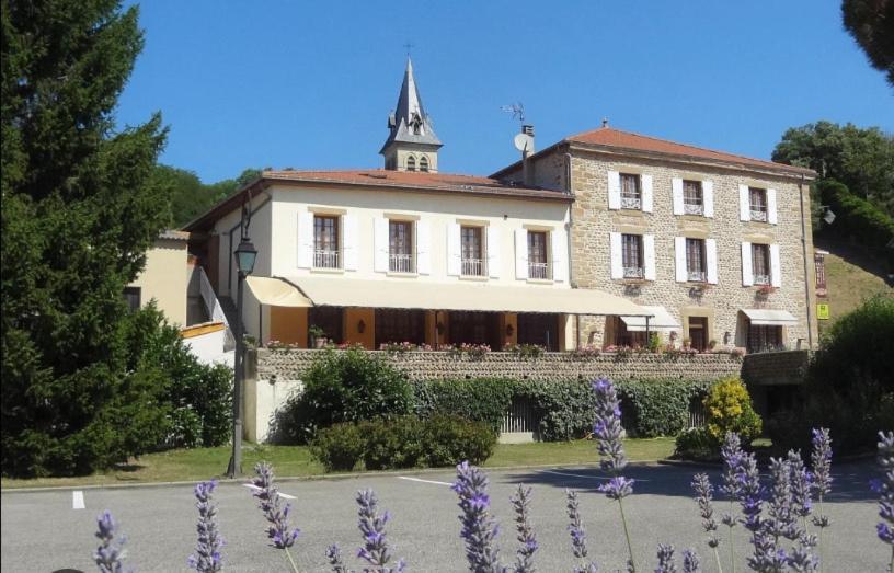Logis Hotel-Restaurant Le Relais Hauterives Eksteriør billede